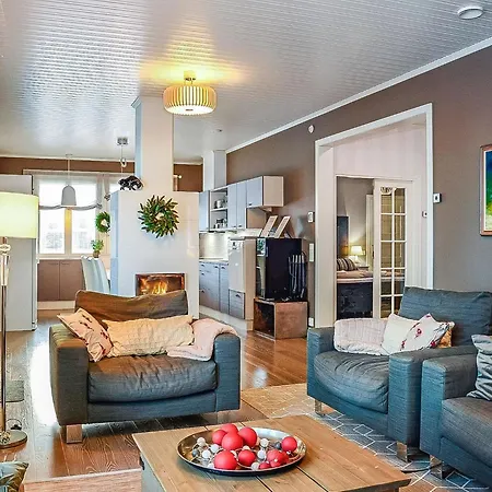 Nyaker By Interhome *