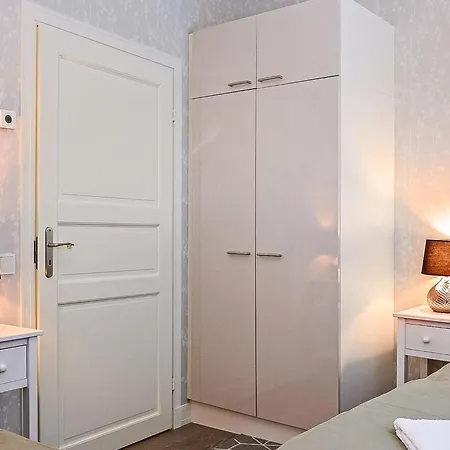 Nyaker By Interhome * Gaeddrag